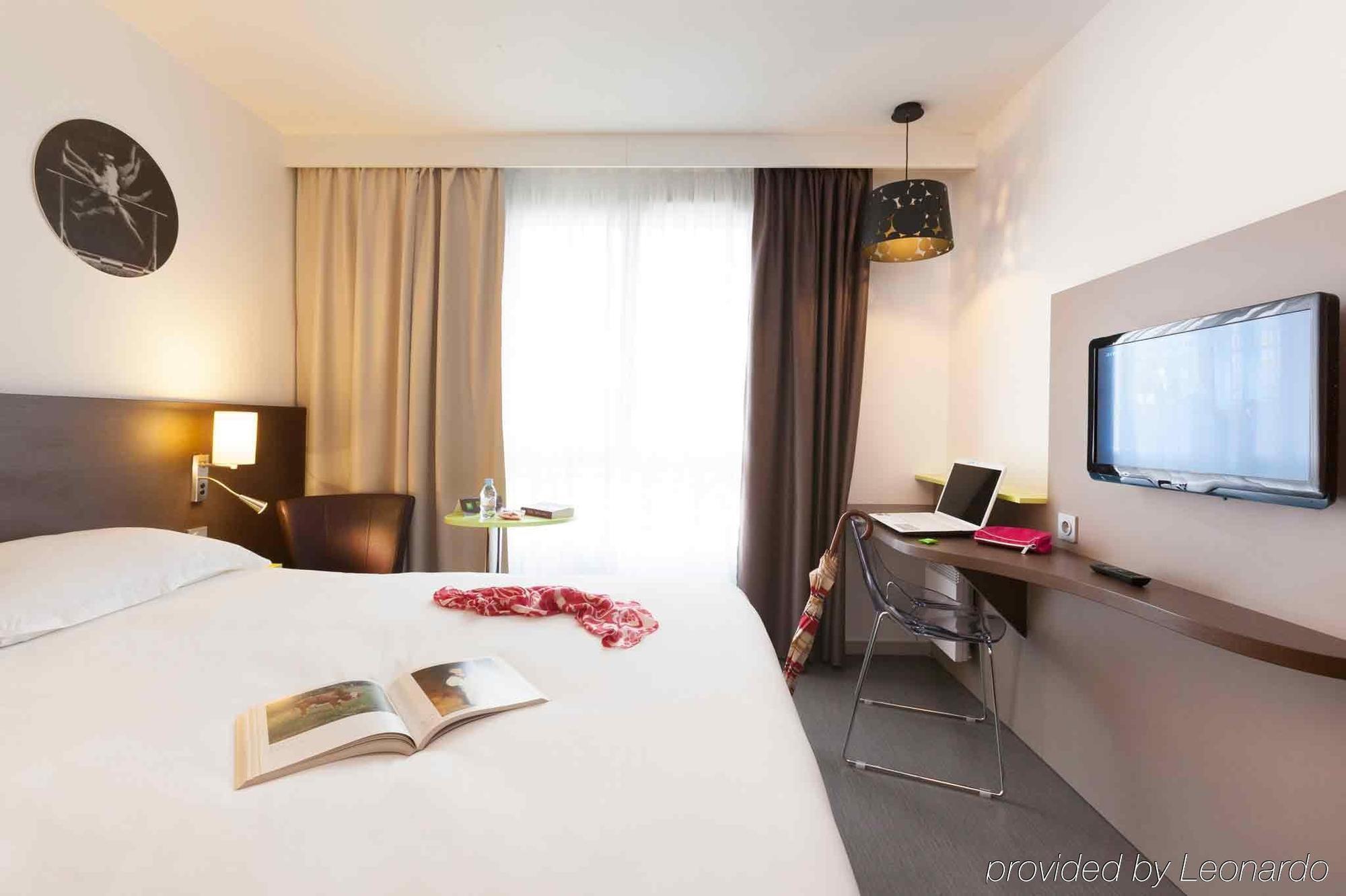 Ibis Styles Beaune Centre Quarto foto